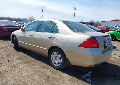 2006 Honda Accord 2.4 Lx из США, поврежденный, VIN 1HGCM56466A037857